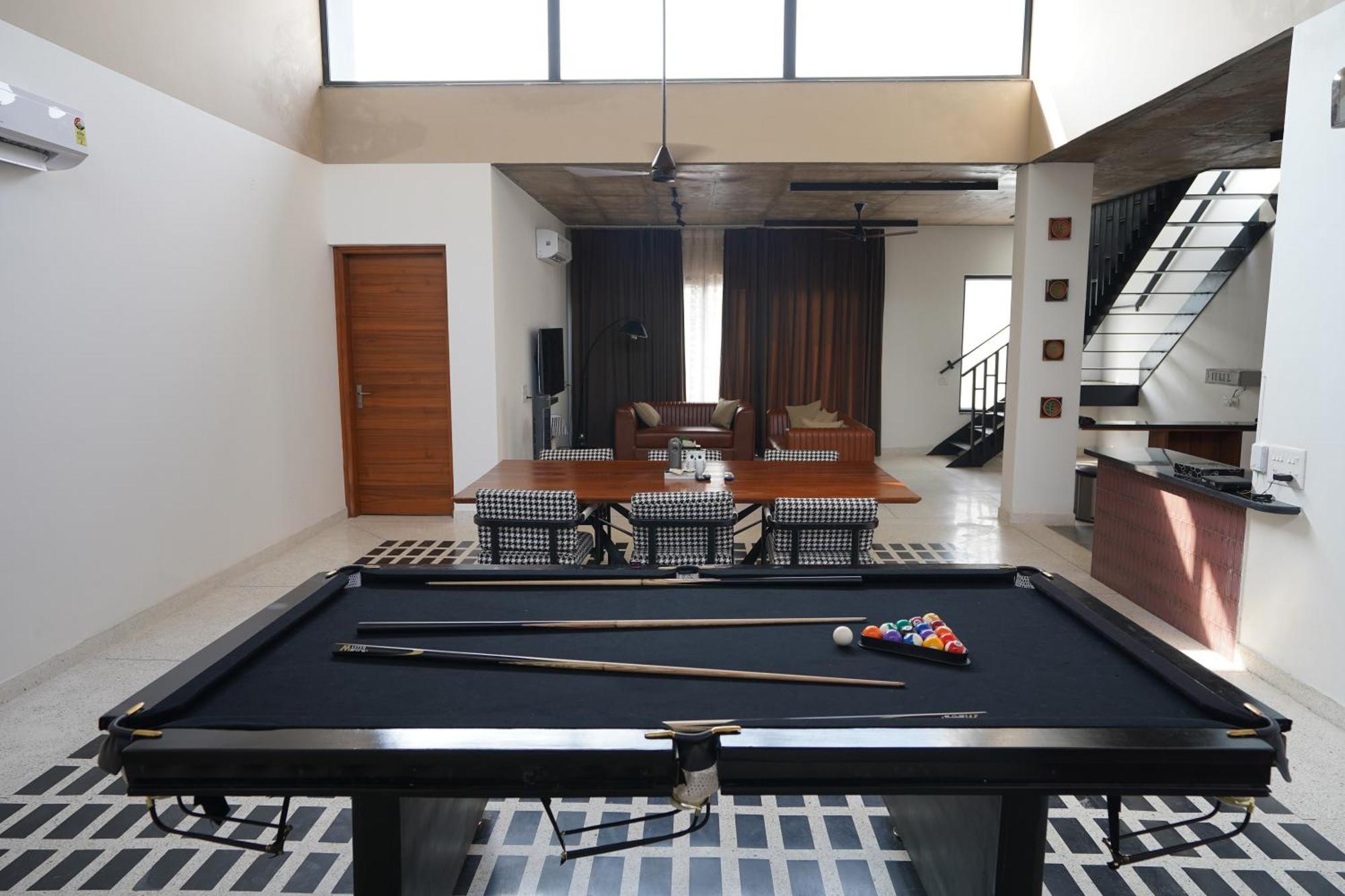 Villa The Roadhouse - Minutes From The Runway à Zirakpur Extérieur photo